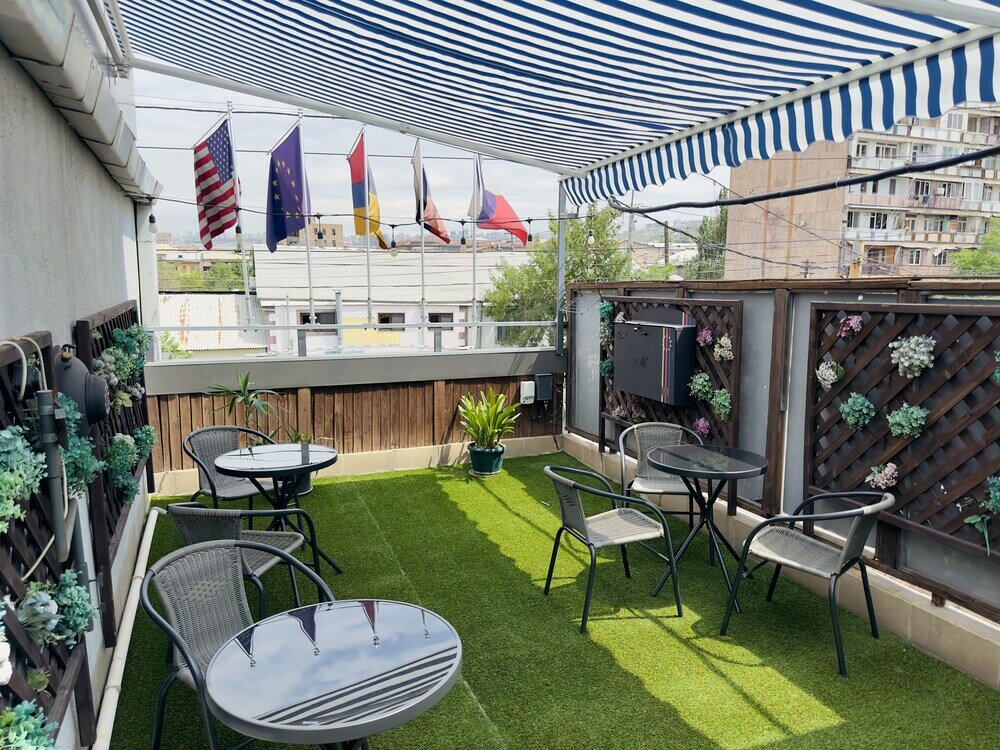 Фото отеля 3