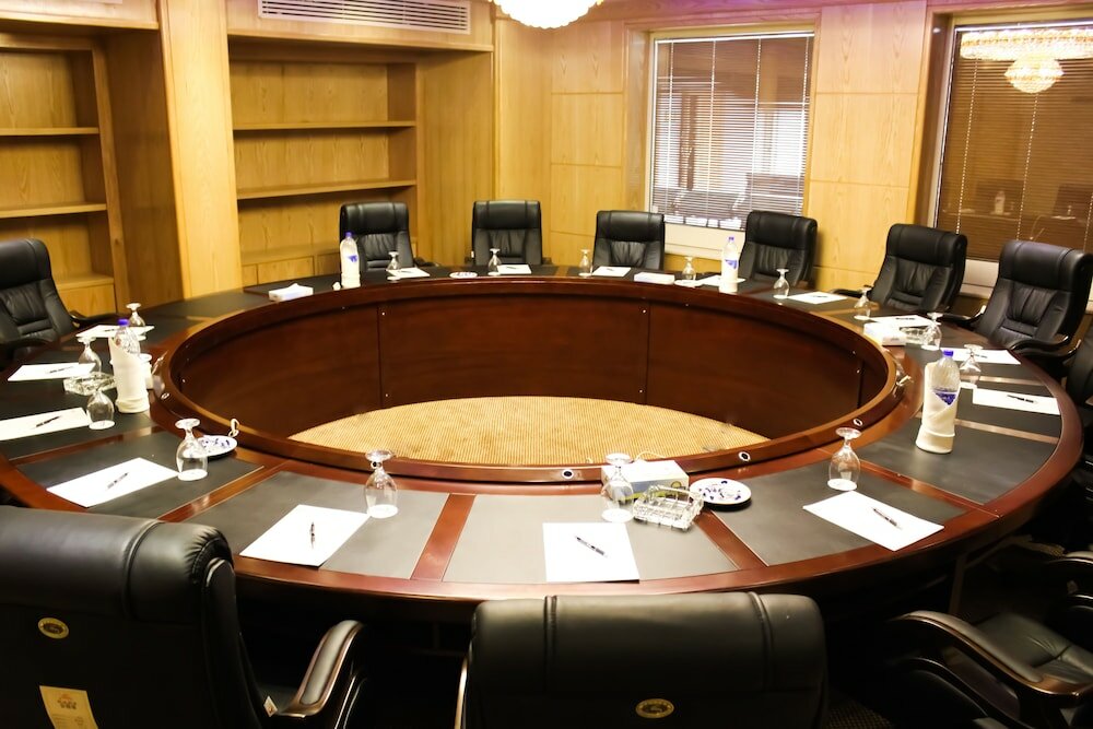 Фото Days Inn by Wyndham Hotel Suites Amman