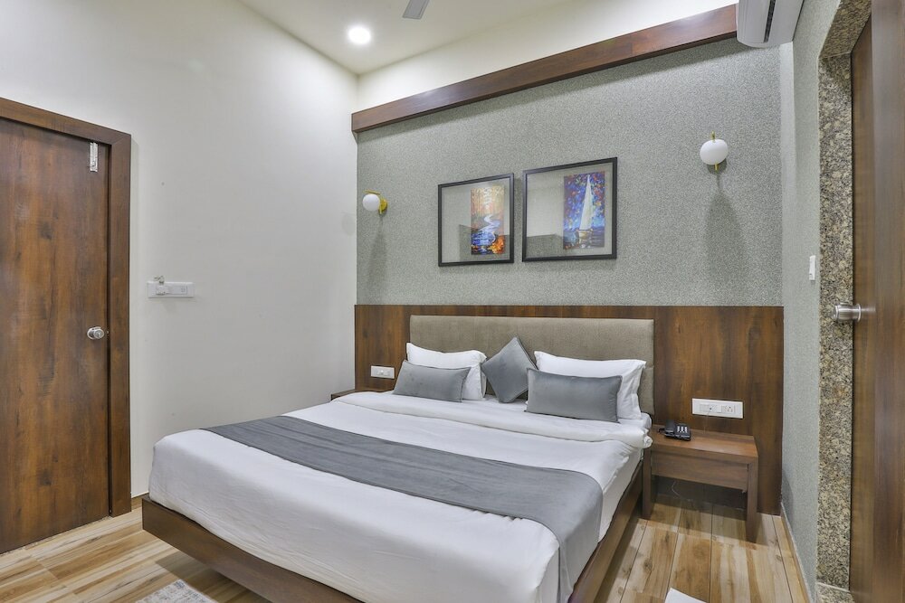 Фото Hotel Sr Regency