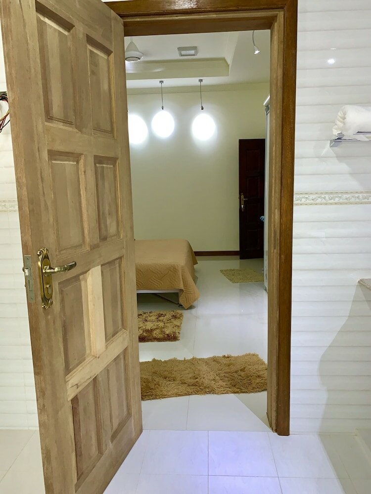 Фото Endhaa Happiest Place on Earth