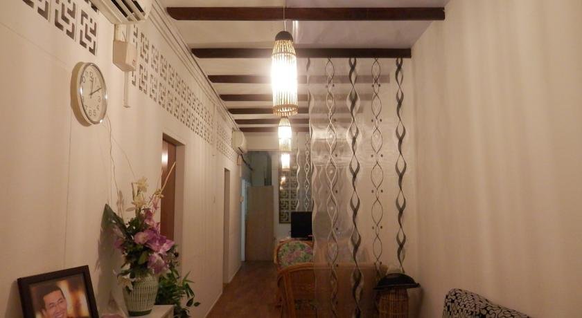 Фото The Bodhi Lodge - Hostel