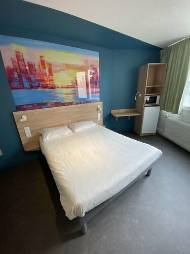 Гостиница Kyriad Direct Lyon Nord - Dardilly