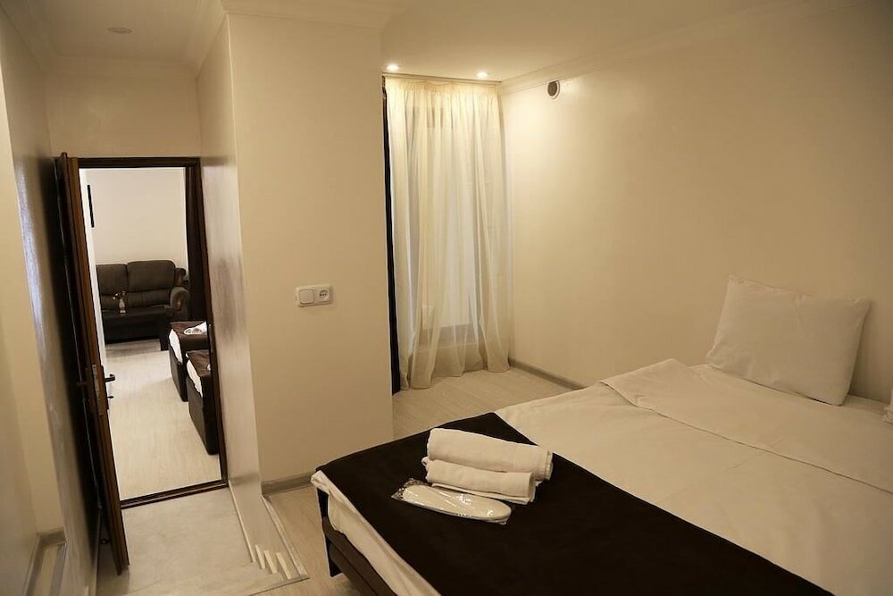 Фото Merien Hotel