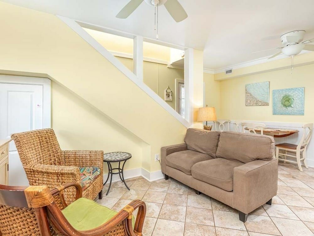 Фото Sisters in the Sand