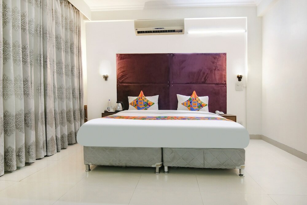 Фото Fabhotel Rivlet Inn