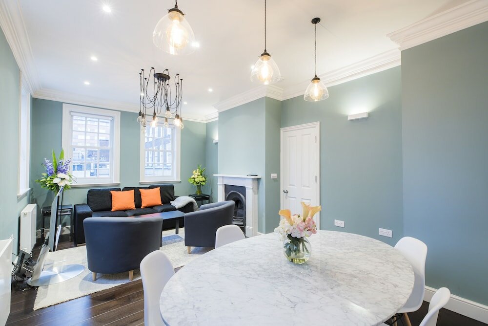 Фото Elegant 2 bed flat close to Kensington Gardens
