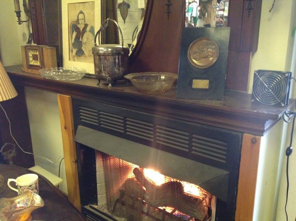 Фото Old Winterport Commercial House