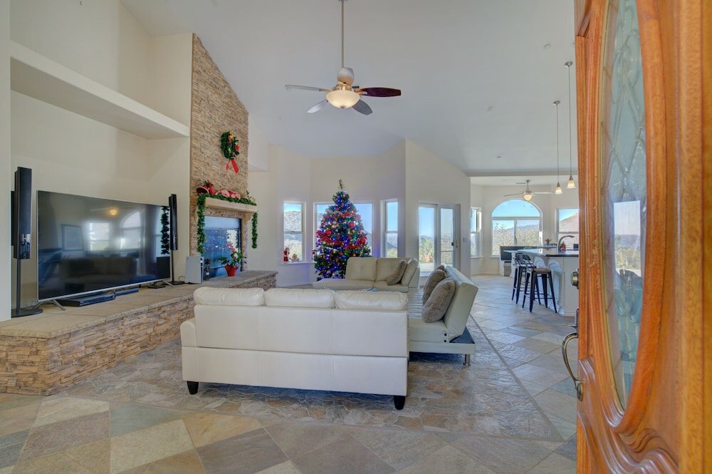 Фото The Grand Haven Home