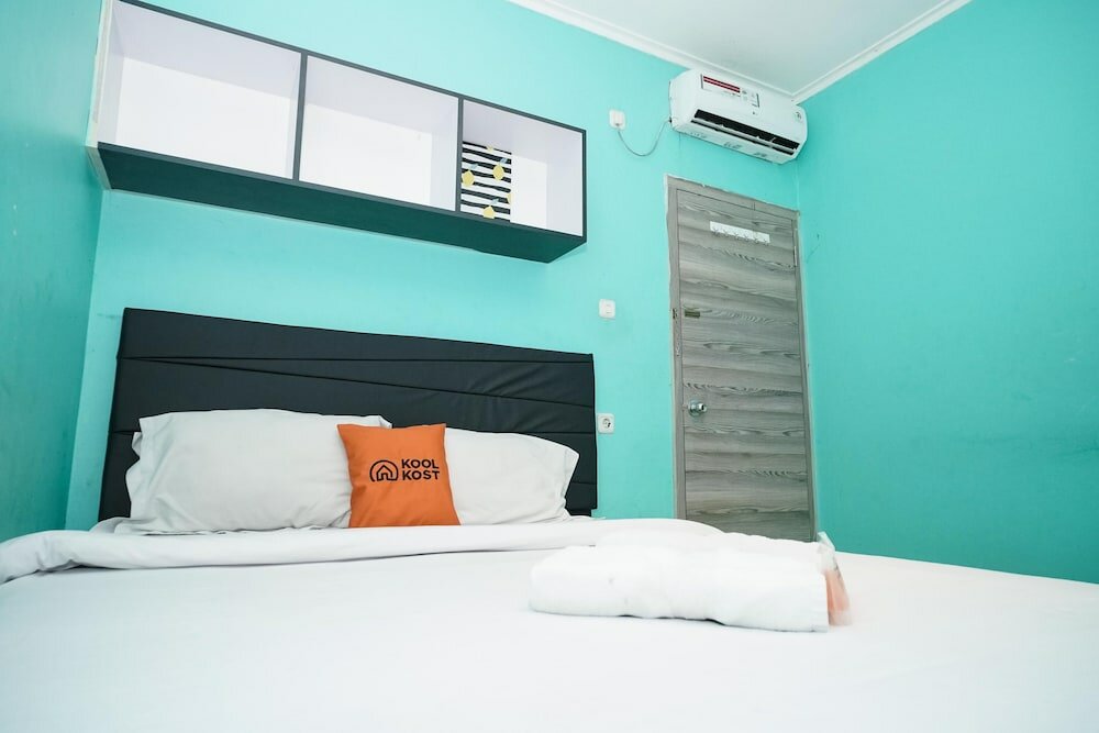 Фото KoolKost near Universitas Binus