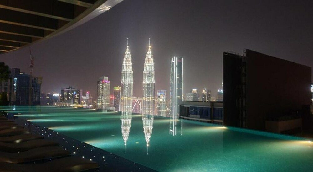 Фото Eaton Suites Klcc