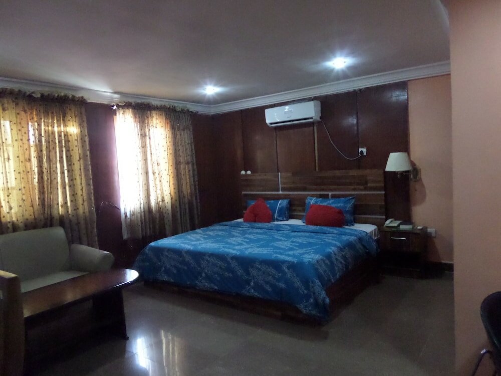 Фото Koltotel Plaza and Suites