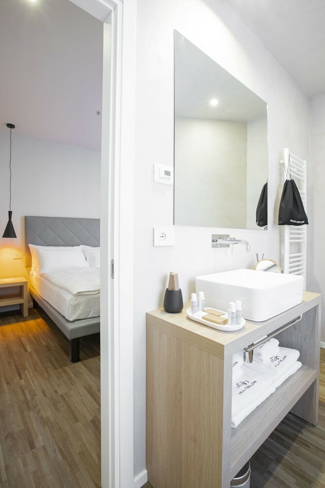 Фото Ah Villaglori Boutique Apartments