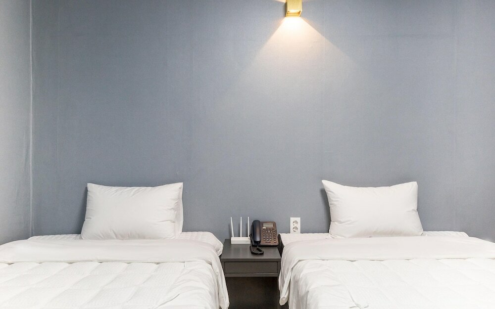 Фото Yeosu Rivera Hotel