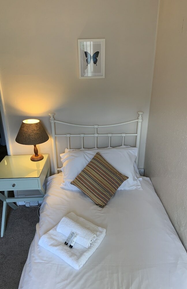 Фото The Halfway House Pub and Kitchen