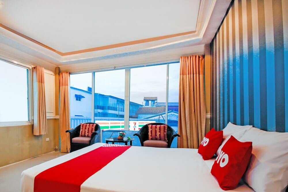 Фото Oyo 1117 Phuket Airport Suites