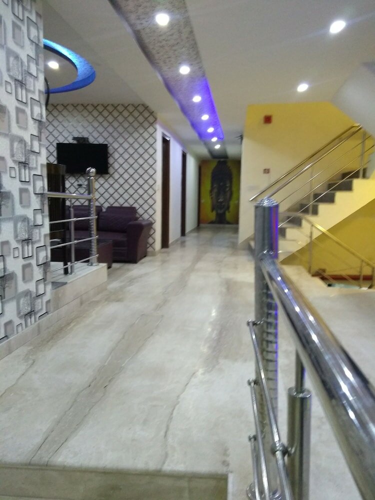 Фото Hotel Hsp Suites