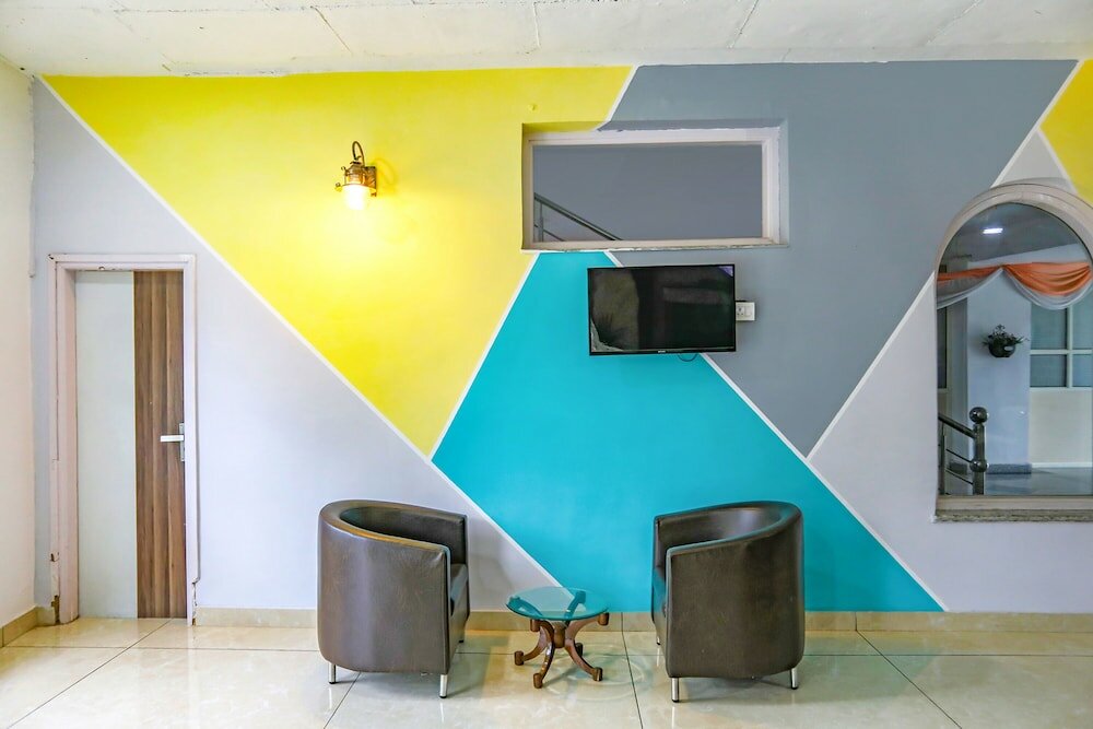 Фото Fabhotel Aravali Suites