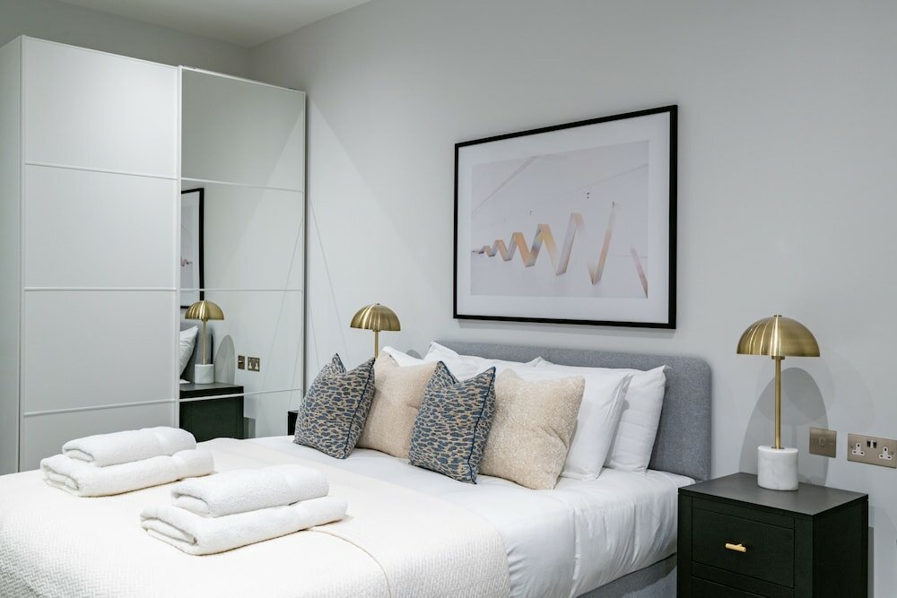 Фото 2 Queensberry Place by Stayo