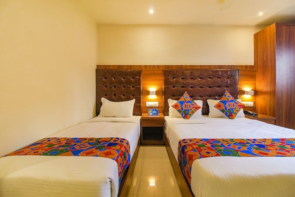 Фото Fabhotel Seven Olives