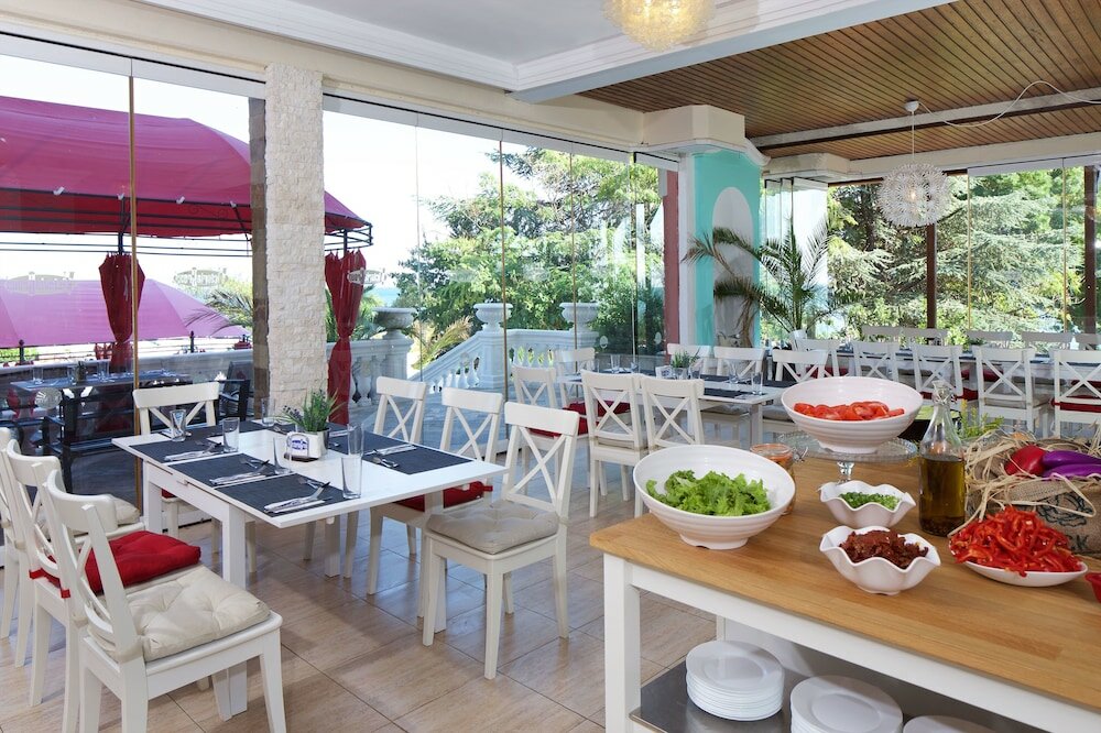 Фото Atrium Beach Hotel - All Inclusive