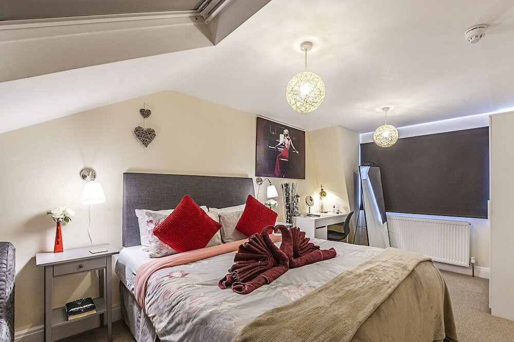 Фото Greyhound Road Rooms