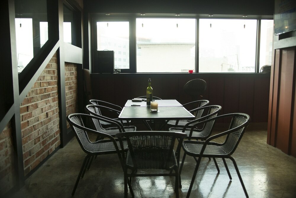 Фото Urban Art Stay - Hostel