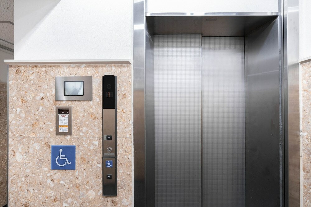 Фото Shinsaibash East Nana Apartment · Junan