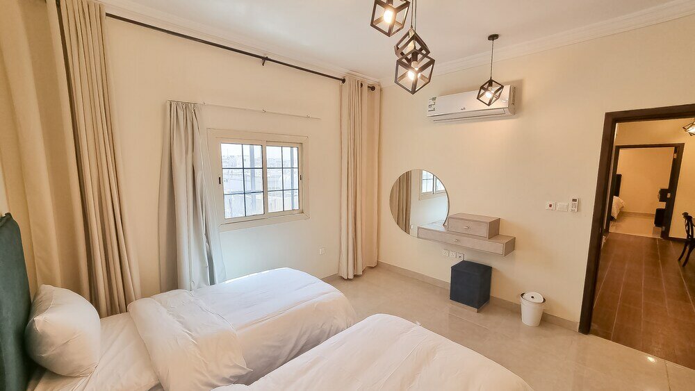 Фото Hometel Alfaysaliyah