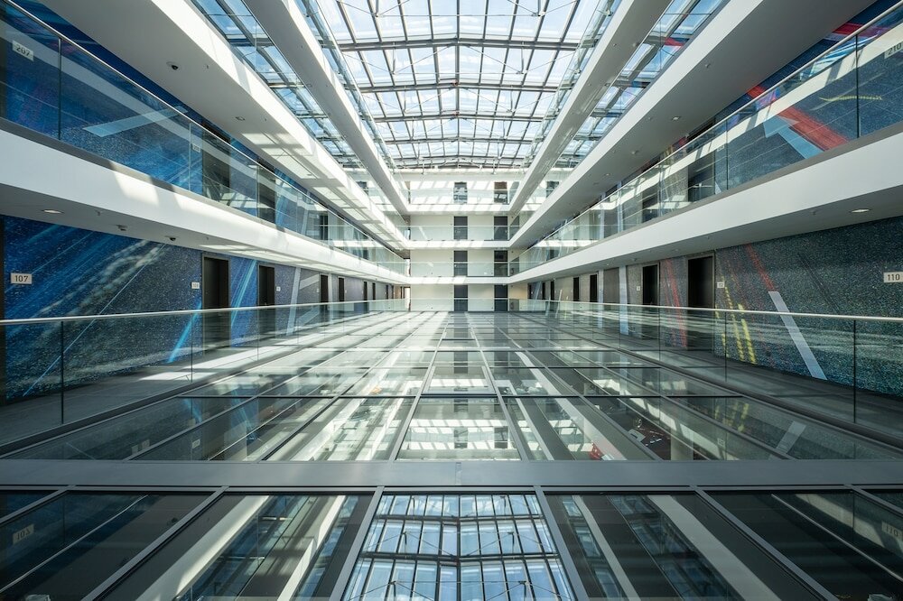 Фото V8 Hotel Köln