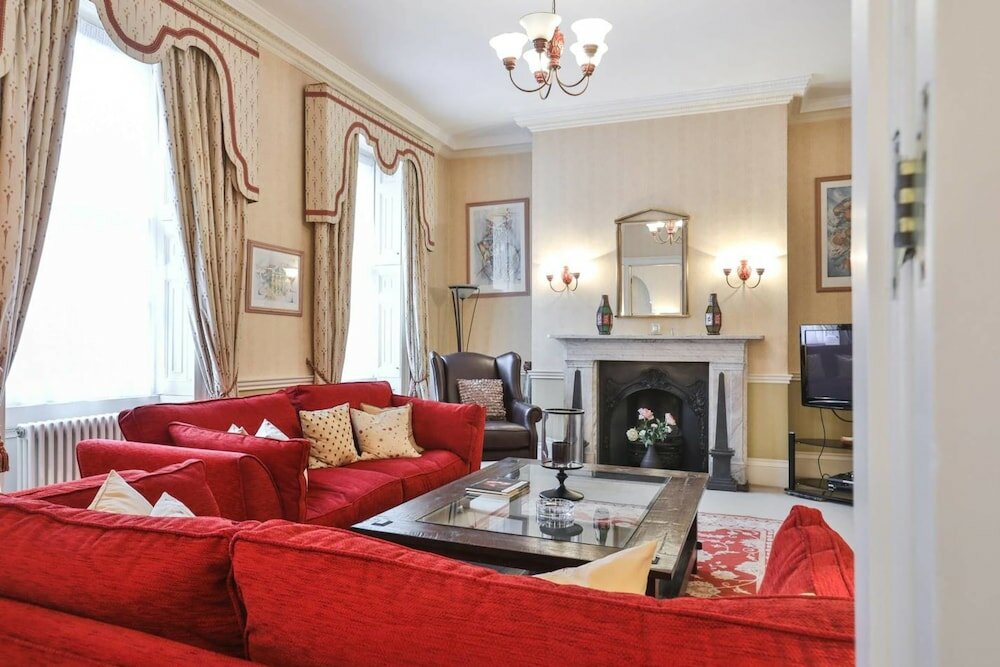 Фото Luxury and Modern Bayswater Apartment