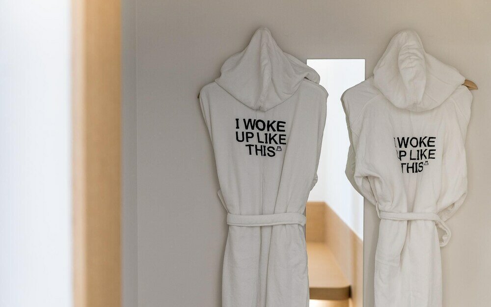 Фото Incheon Bluefrog Hotel