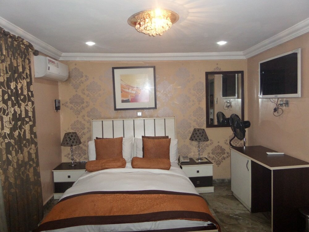 Фото Islanders lounge limited