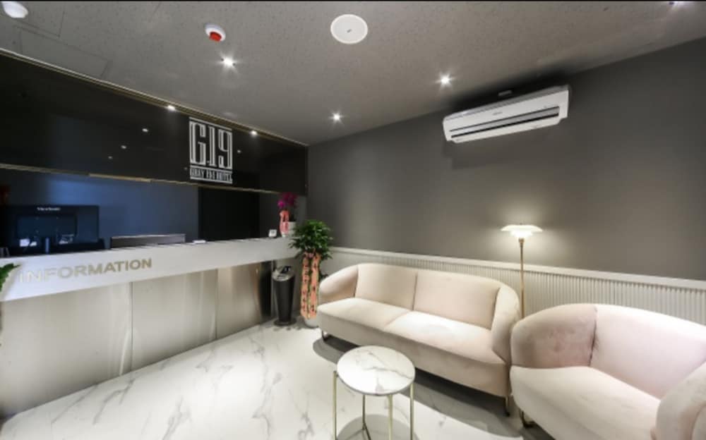 Фото Gray 194 Hotel