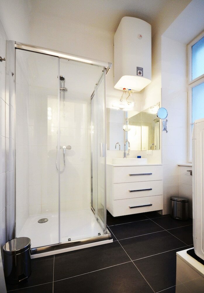 Фото Cozy Apartment near The Town Hall Vienna