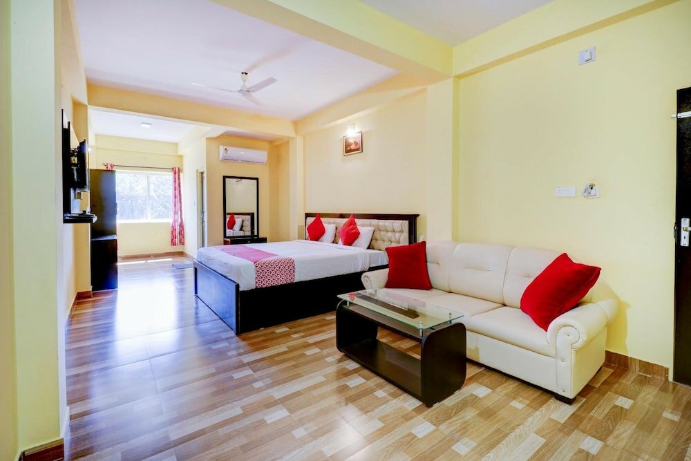Фото Gaurika Residency Lodging and Boarding