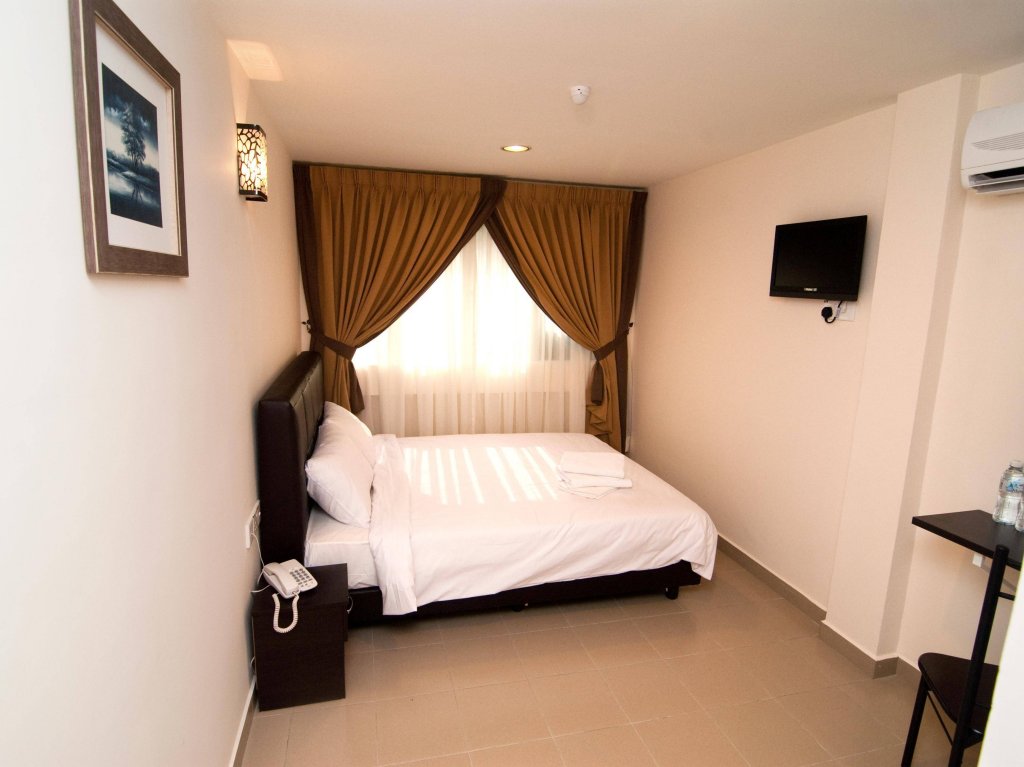 Фото Hotel A-One