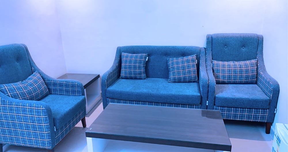 Фото Ghoroub Al Shams Furnished Apartments