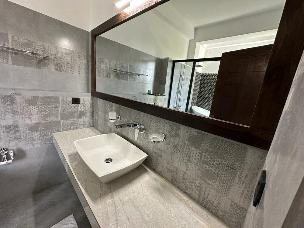 Фото Mzion Hotel Weligama