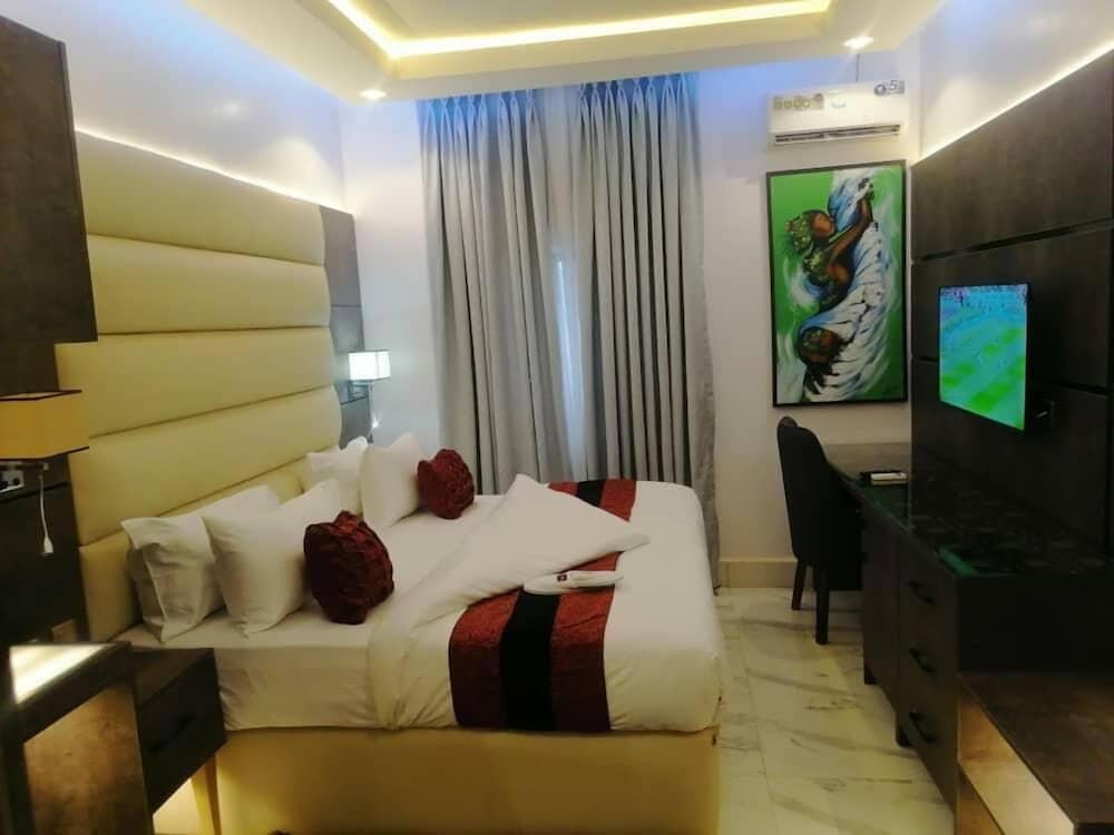 Фото Hotel by Luxury L'auberge