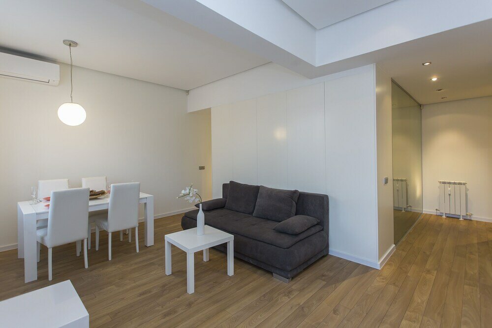 Фото Modern Apartment in the City Center