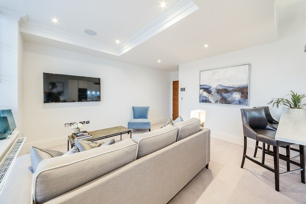 Фото Palace Wharf Apartments