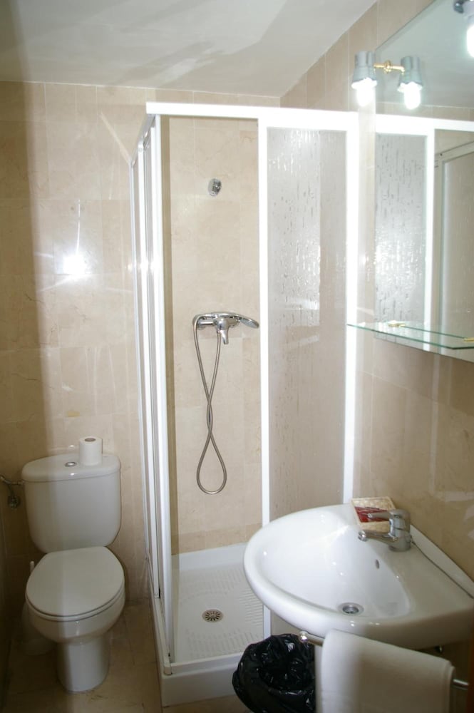 Фото Hostal El Olivo