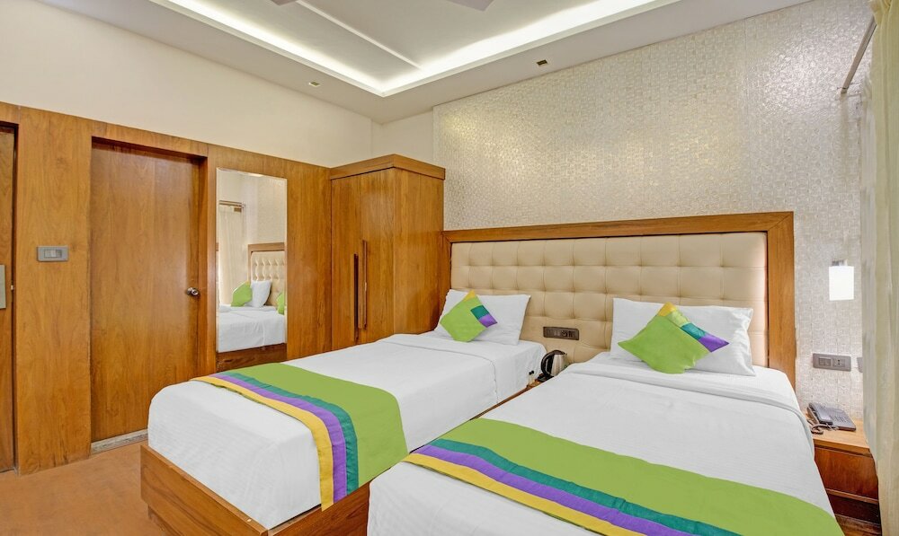 Фото Treebo Trend White Inn