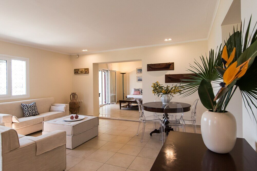 Фото Azzuro Beach House