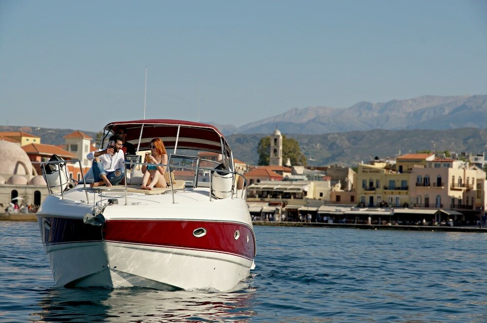 Фото Zeus Village Resort - Adults Only