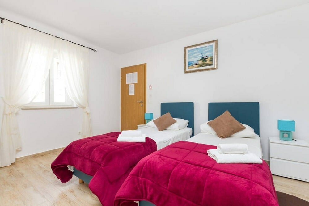 Фото Peruzovic Rooms & Apartments