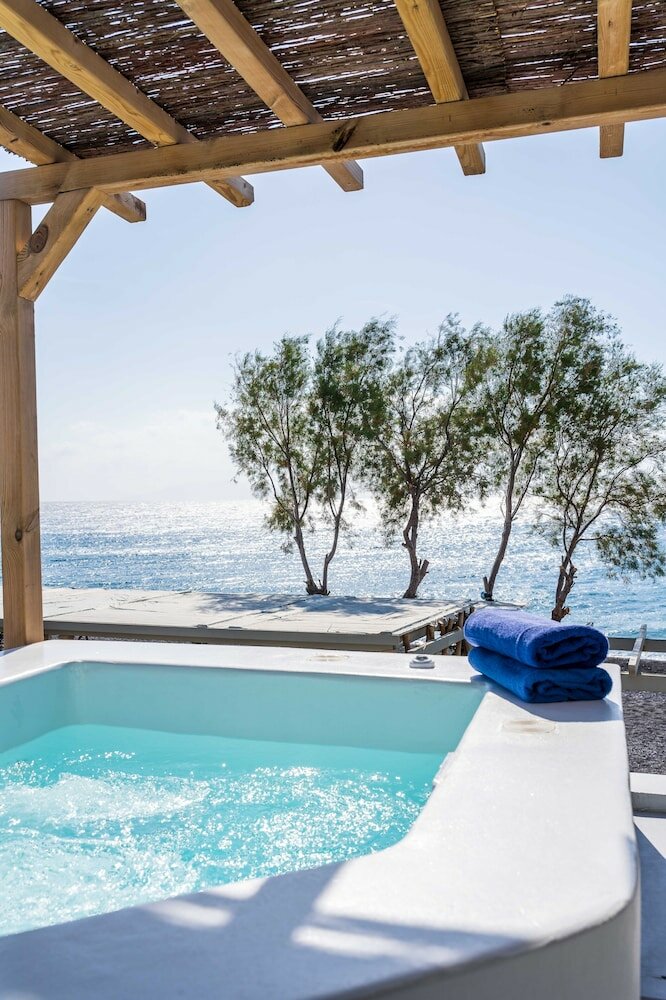 Фото Thousand Stars Suites & Rooms