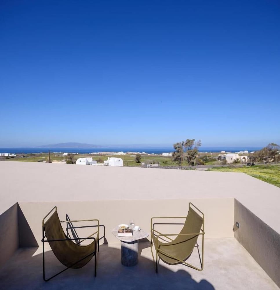 Фото Santopaz Suites