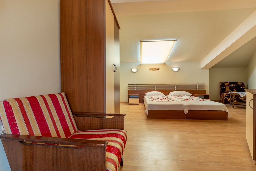 Фото Family 2 Bedroom Apartment in Dafinka Guest House