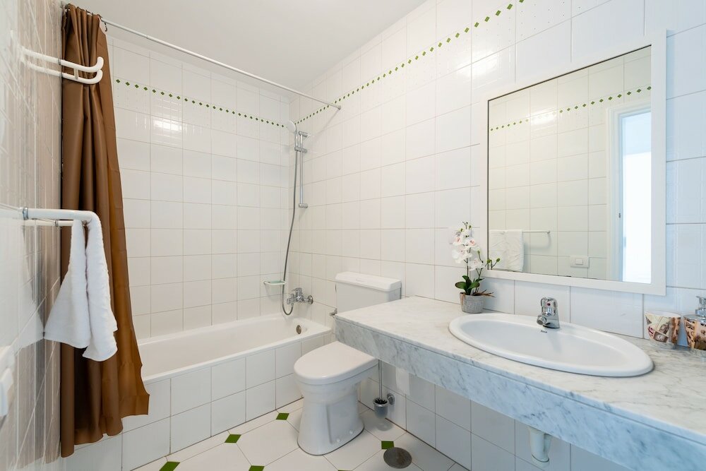 Фото Vista Bella Bungalows - Adults Only